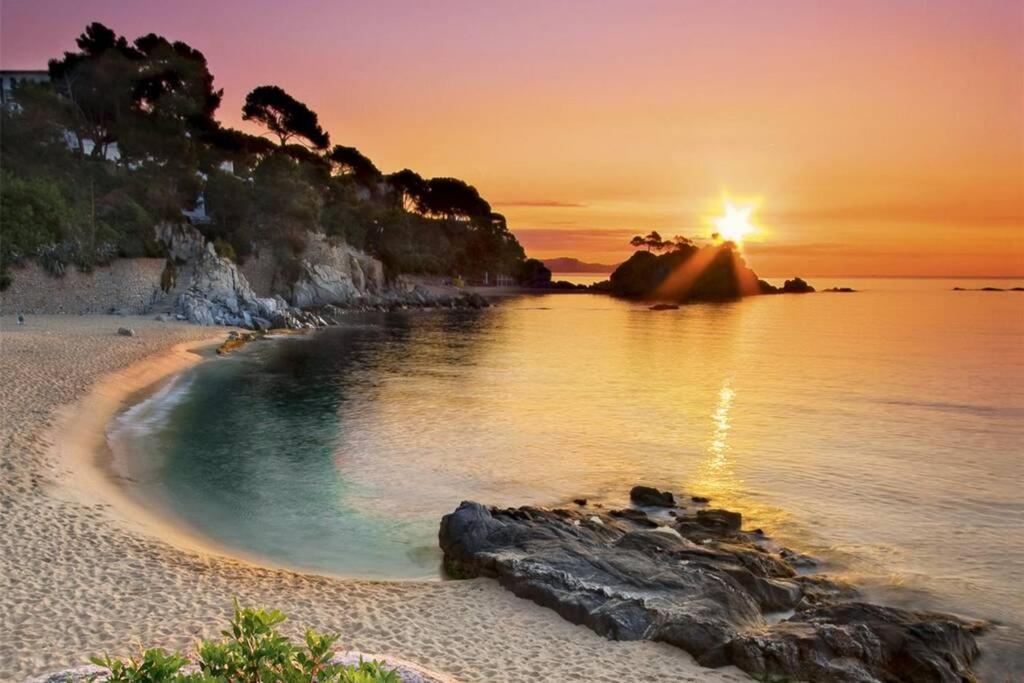 Apartamento En Centro Platja D'Aro Lejlighed Eksteriør billede